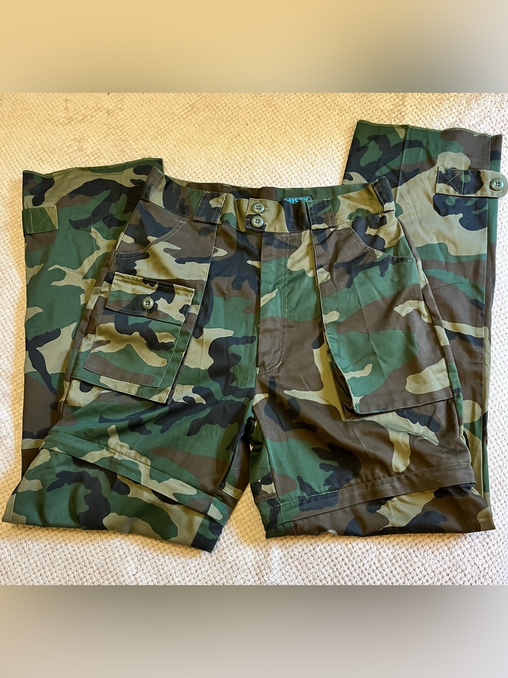 Misty Mountain Camouflage Cargo Pants Convert to Shorts Multi Pockets
